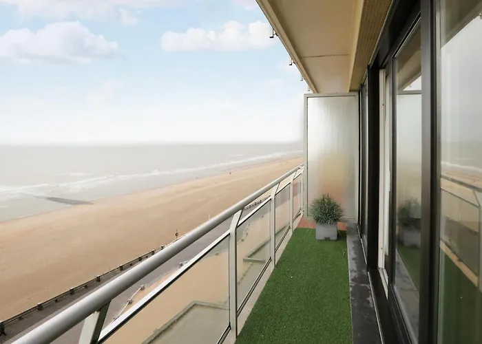 公寓 Residentie Royal Palace *